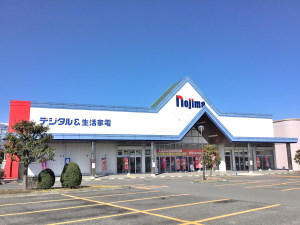 豊科店の外観